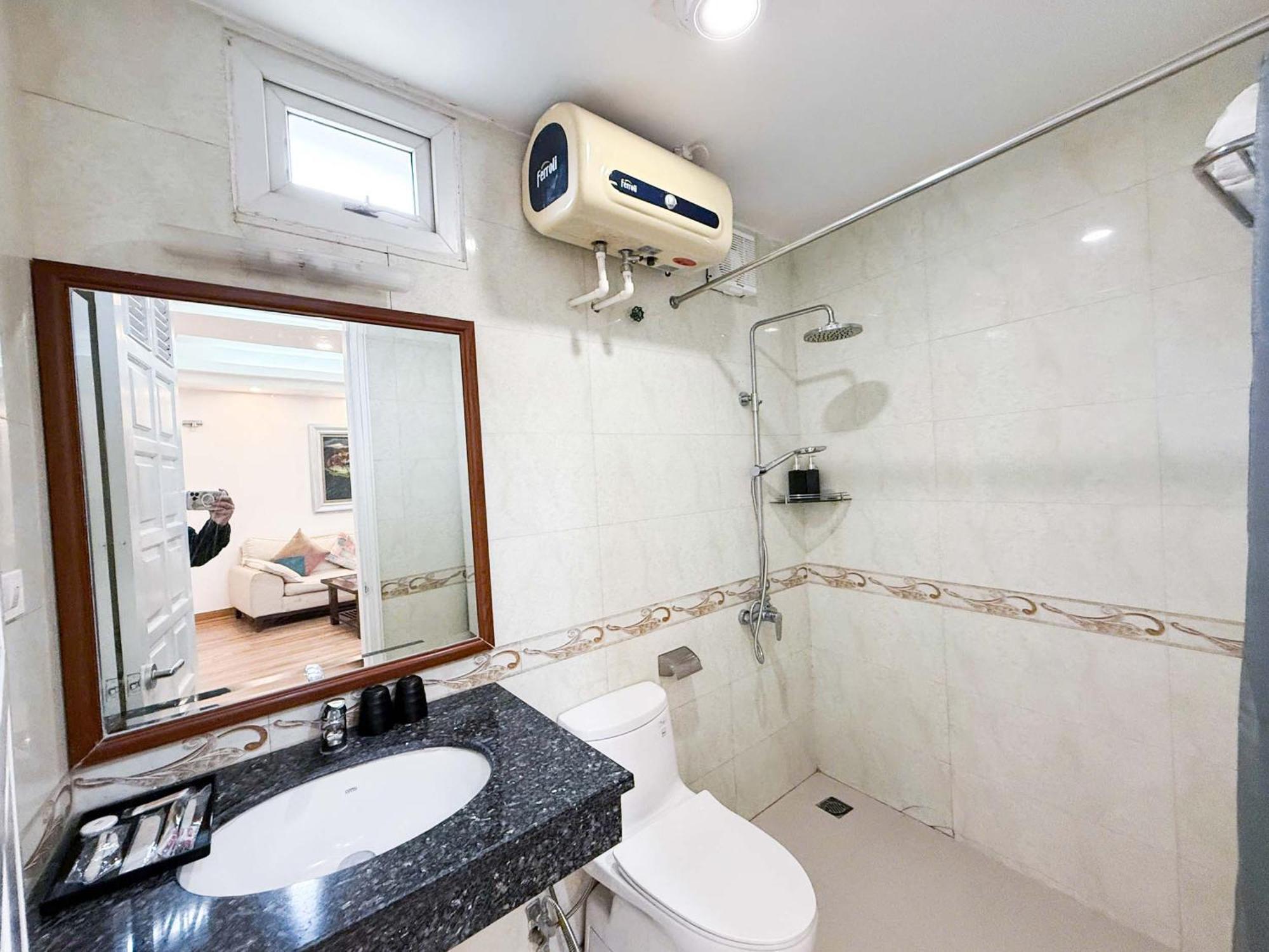 Eco Nest Classic Apartment & Hotel Hanoi Exterior foto